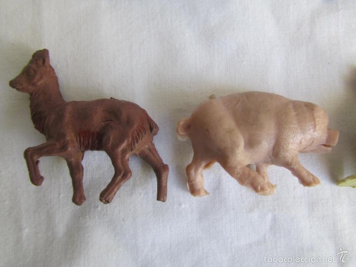 Figuras de goma y PVC: 8 figuras de pl&aacute;stico de animales - Foto 6