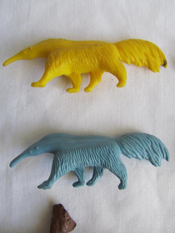 Figuras de goma y PVC: 8 figuras de pl&aacute;stico de animales - Foto 9