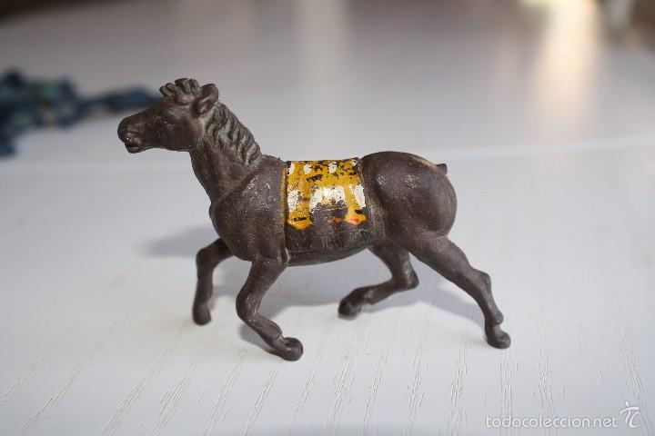 Figuras de goma y PVC: CABALLO DE GOMA JECSAN ? - Foto 2