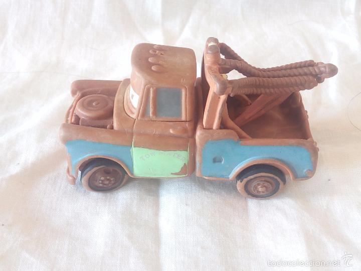 Figuras de goma y PVC: Gr&uacute;a de Cars II, de Bullyland.