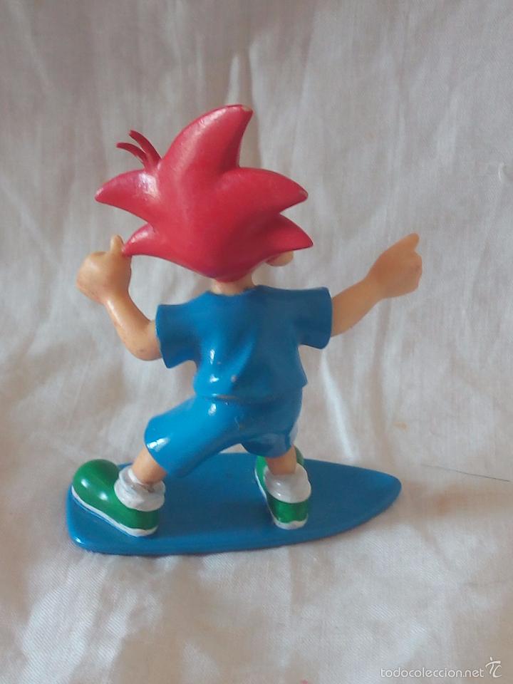 Figuras de goma y PVC: Ni&ntilde;o en tabla de surf, de Yoco - Foto 2