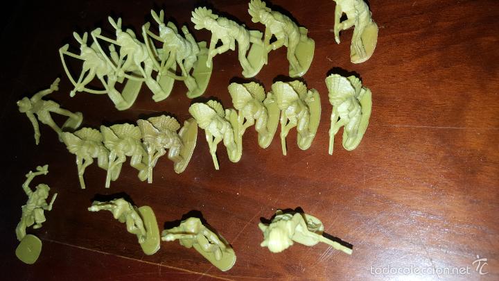 Figuras de goma y PVC: lote del oeste indios y vaqueros cowboy - Foto 3