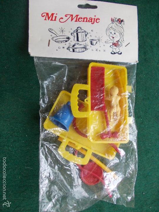 Rubber and PVC Figures: Juguete de los 70 en su bolsa sin abrir