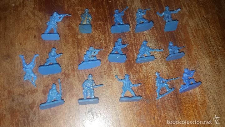 Figuras de goma y PVC: Lote soldaditos - Foto 1