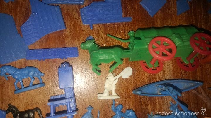 Gummi- und PVC-Figuren: Gran lote soldaditos del oeste