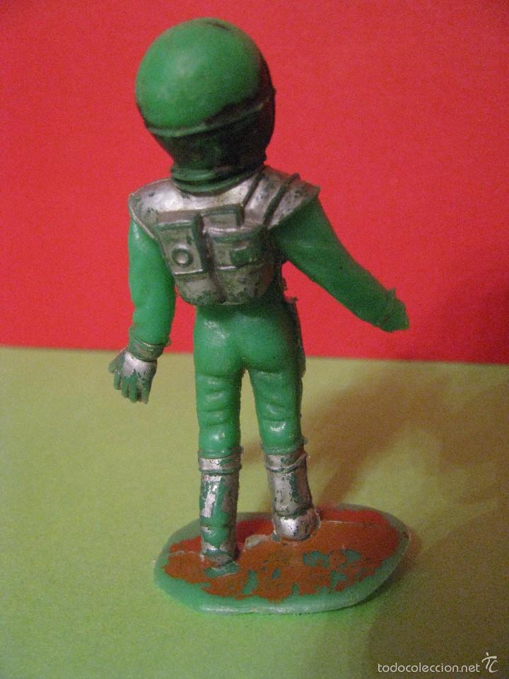 Figuras de goma y PVC: FIGURA THUNDERBIRDS DE COMANSI. DEFECTUOSO. - Foto 2