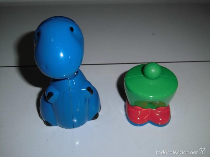 Figuras de goma y PVC: DOS FIGURAS CAILLOU - Foto 1