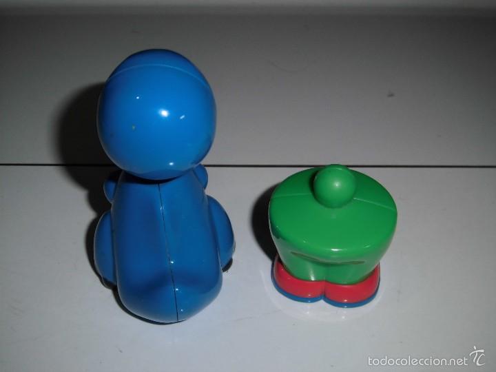 Figuras de goma y PVC: DOS FIGURAS CAILLOU - Foto 2