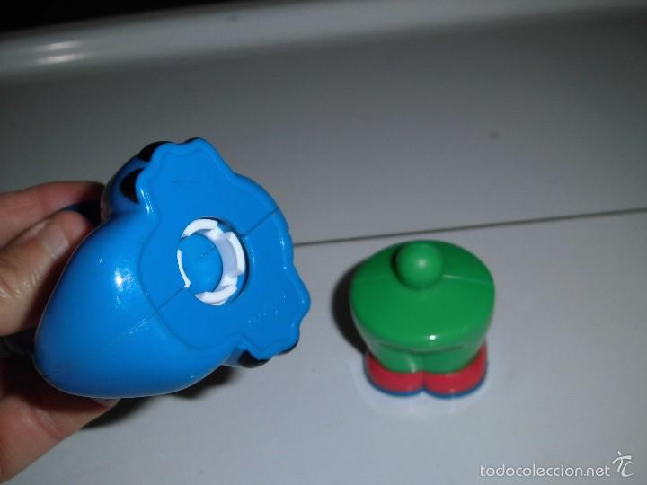 Figuras de goma y PVC: DOS FIGURAS CAILLOU - Foto 3