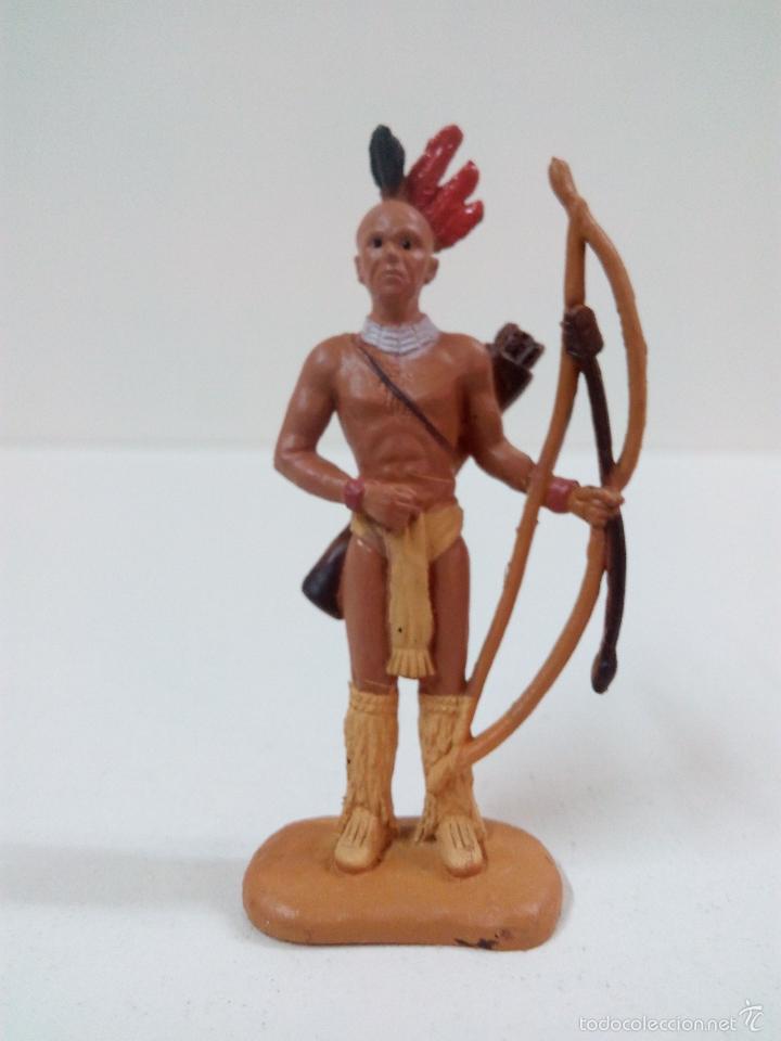 Figuras de goma y PVC: GUERRERO INDIO . - Foto 1