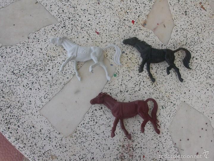 Figuras de goma y PVC: FIGURA PECH - Foto 1