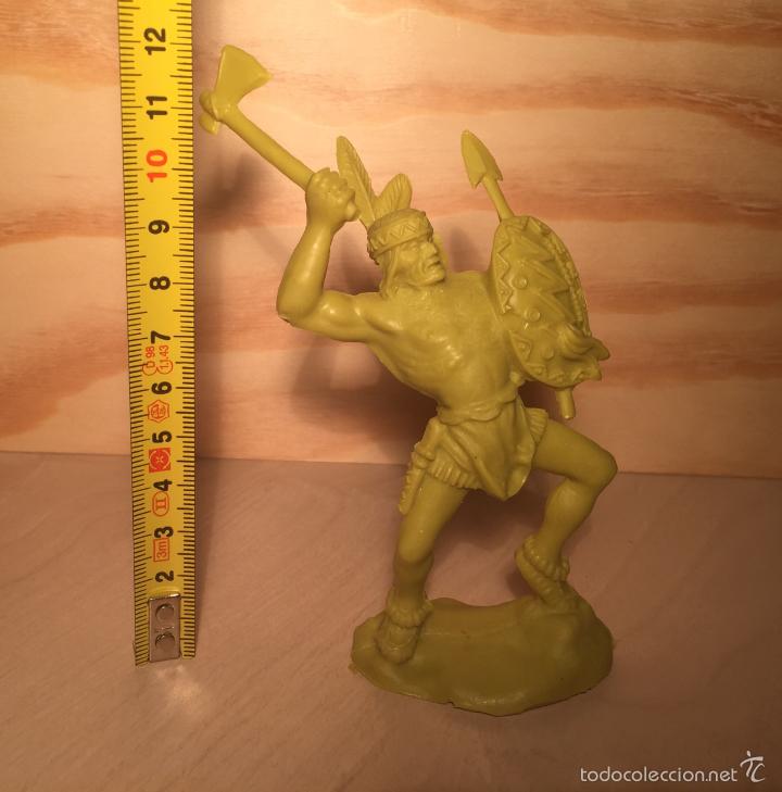 Figuras de goma y PVC: GRAN INDIO LAFREDO MONOCOLOR - Foto 3