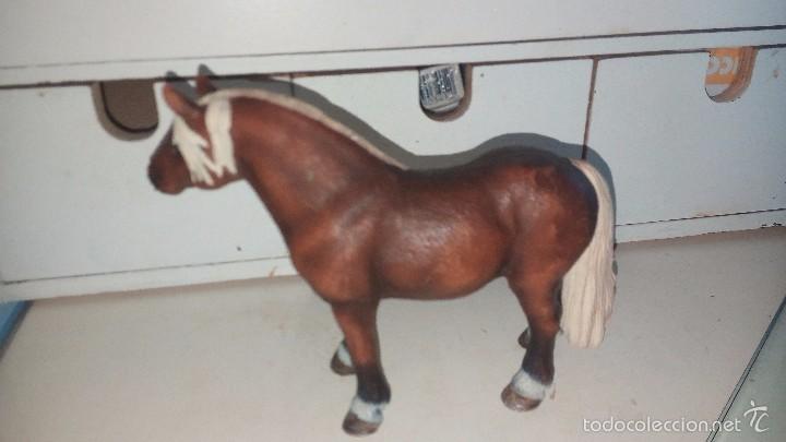 Figuras de goma y PVC: CABALLO - Foto 2