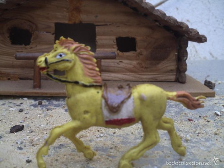 Figuras de goma y PVC: caballo de comansi - Foto 1