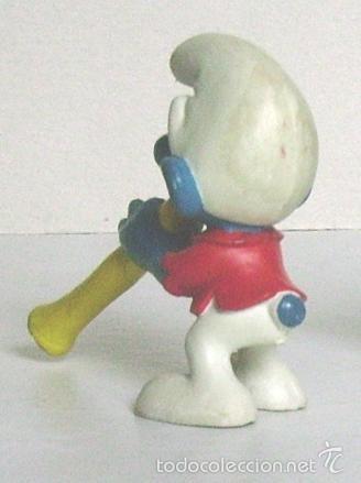 Figuras de goma y PVC: Pitufos. Pitufo con gran flauta. Schleich - Foto 3