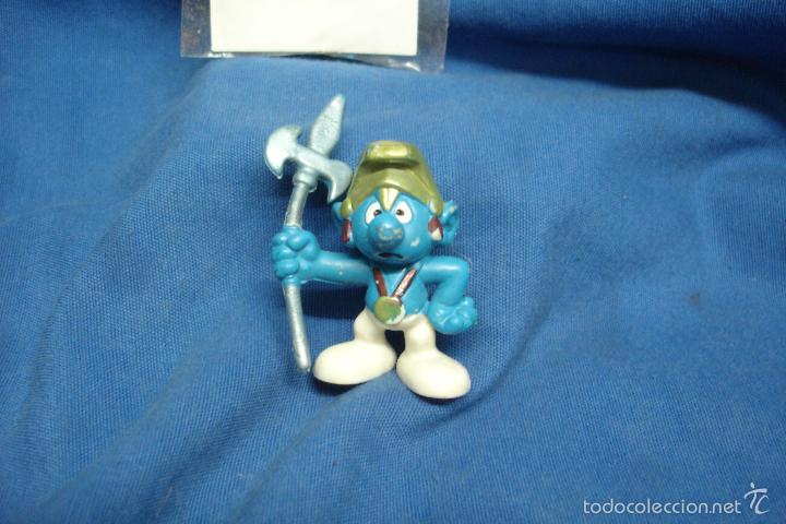 Figuras de goma y PVC: PITUFO ROMANO - FIGURA PVC - Foto 3
