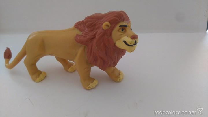 Figuras de goma y PVC: Figura Le&oacute;n de comansi - Foto 1
