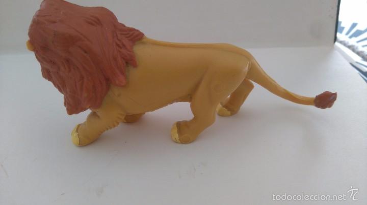 Figuras de goma y PVC: Figura Le&oacute;n de comansi - Foto 2