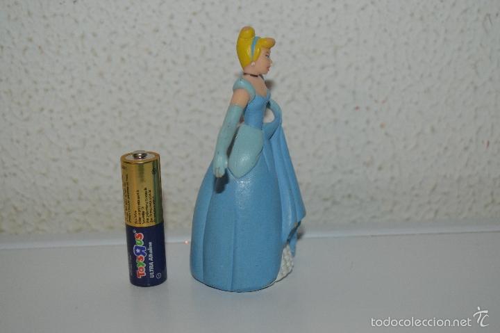 Figuras de goma y PVC: mu&ntilde;eco figura princesa cenicienta disney cmp - Foto 3