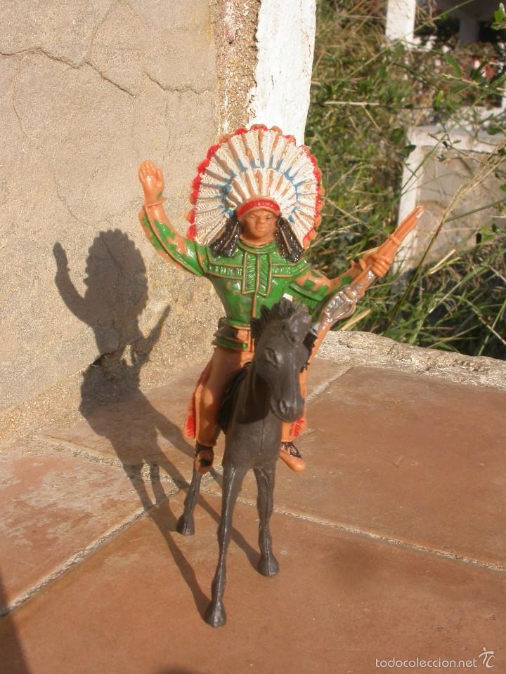 Figuras de goma y PVC: FIGURA COMANSI - Foto 1
