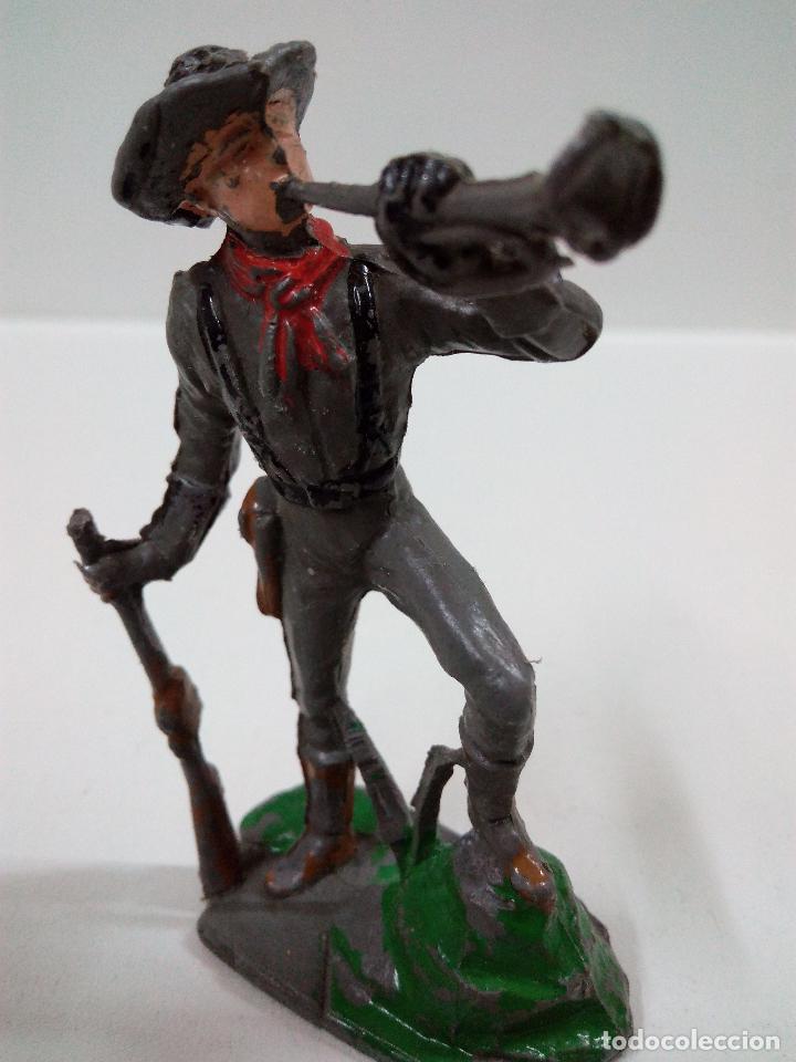 Figuras de goma y PVC: SOLDADO CONFEDERADO CON TROMPETA - Foto 5