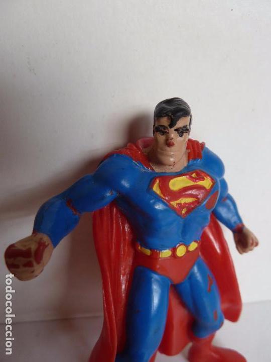 Figuras de goma y PVC: FIGURA PVC SUPERMAN DC COMICS. 9 CM APROX. - Foto 2