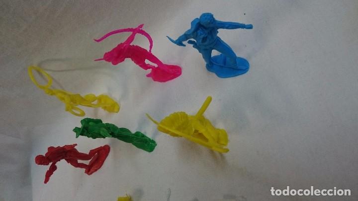 Figuras de goma y PVC: LOTE DE FIGURAS INDIOS Y VAQUEROS - Foto 5