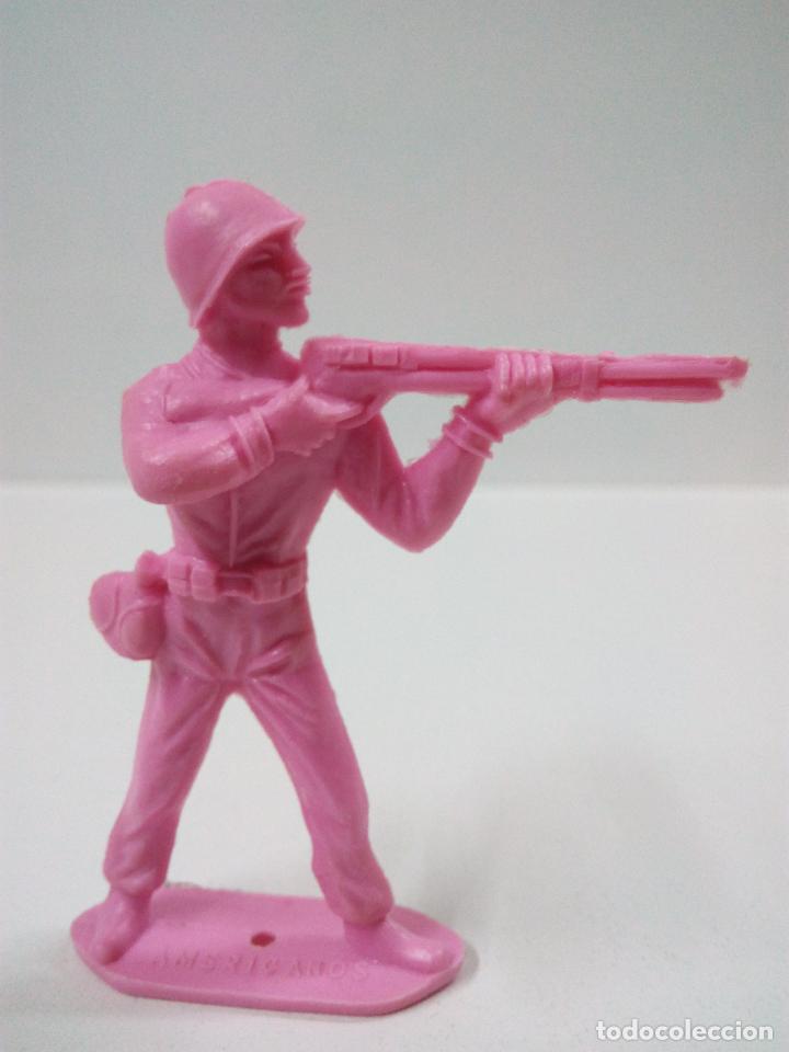 Figuras de goma y PVC: SOLDADO AMERICANO . COMANSI . MONOCOLOR - Foto 1