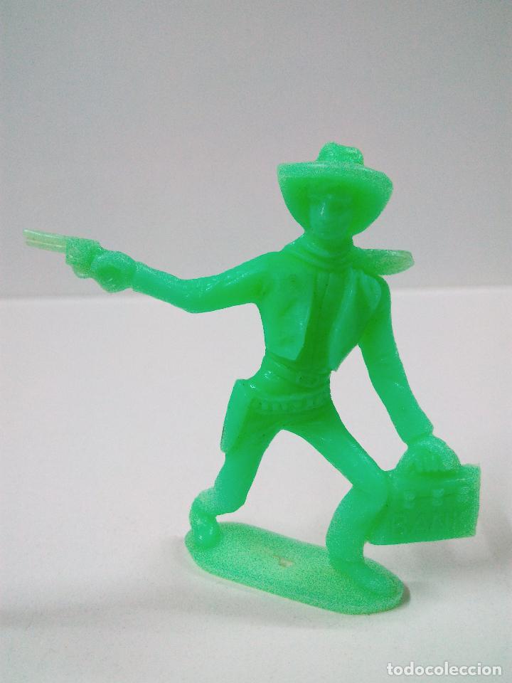 Figuras de goma y PVC: VAQUERO . COMANSI . MONOCOLOR - Foto 1