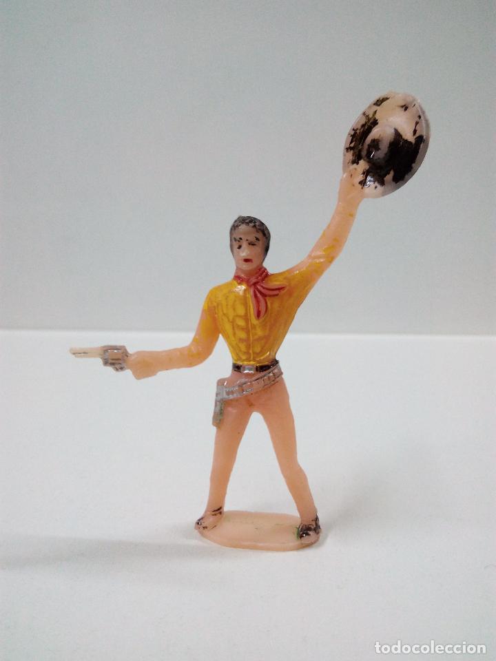 Figuras de goma y PVC: VAQUERO . COMANSI . A&Ntilde;OS 70 - Foto 1