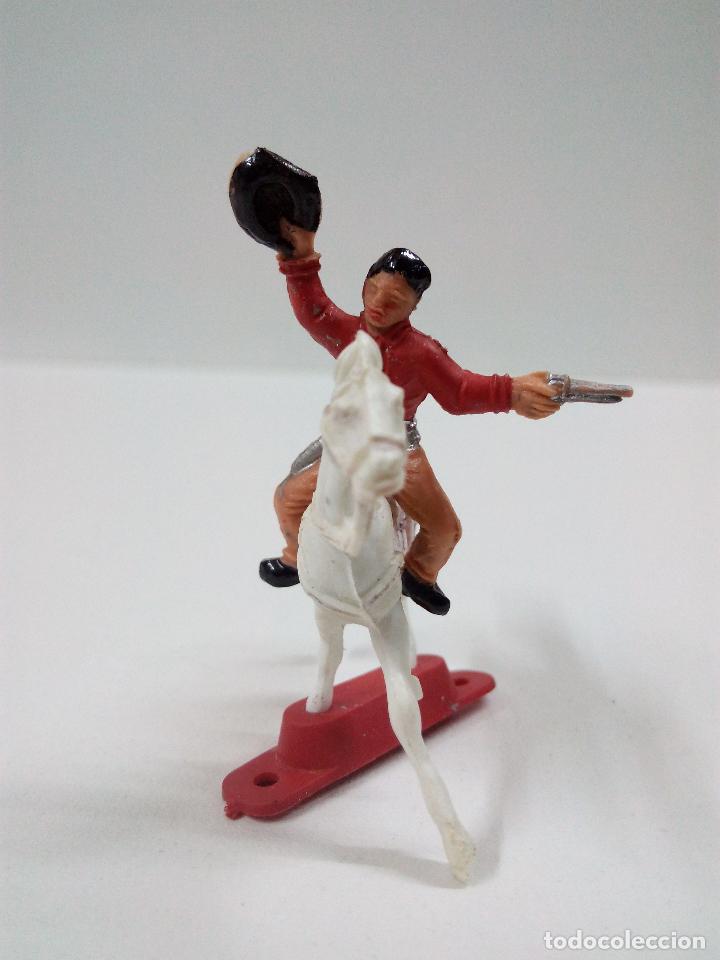Figuras de goma y PVC: VAQUERO A CABALLO . COMANSI . MINI OESTE - Foto 1