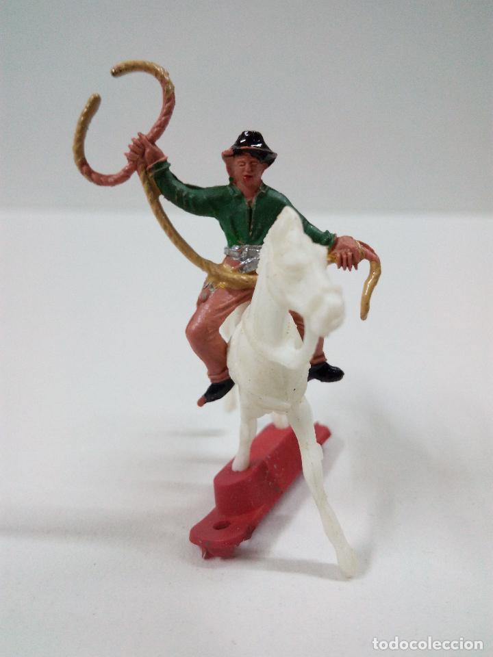 Figuras de goma y PVC: VAQUERO A CABALLO . COMANSI . MINI OESTE - Foto 1
