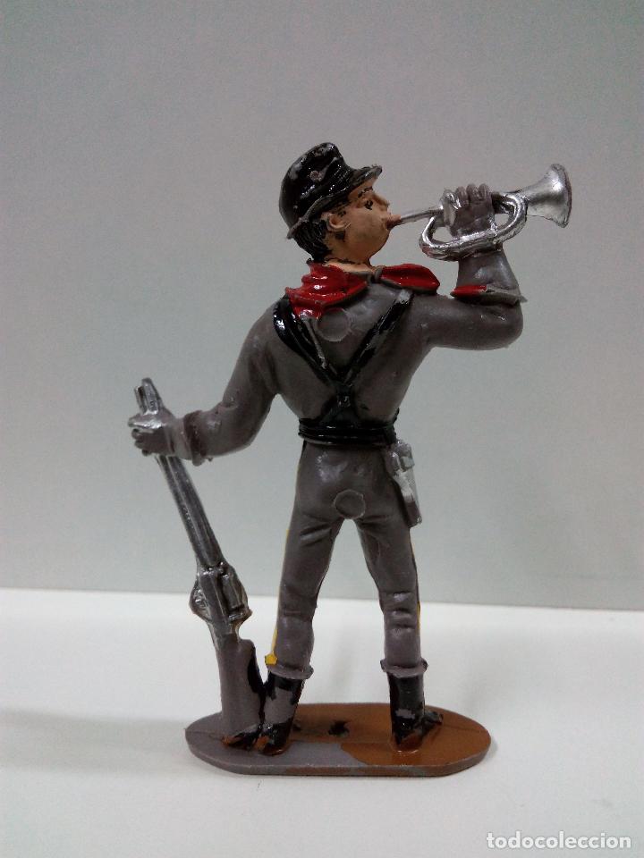 Figuras de goma y PVC: SOLDADO CONFEDERADO CON TROMPETA . COMANSI - Foto 2