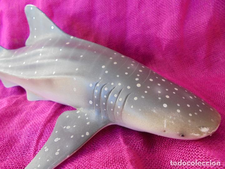 Figuras de goma y PVC: TIBUR&Oacute;N PVC - Foto 2