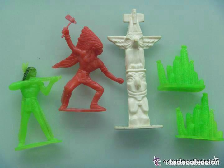Figuras de goma y PVC: LOTE DE 5 FIGURAS DEL OESTE DE COMANSI : INDIOS , TOTEN Y CACTUS - Foto 1