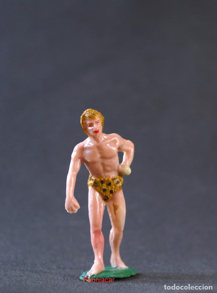 Figuras de goma y PVC: Figura de Tarzan de los monos - Foto 1