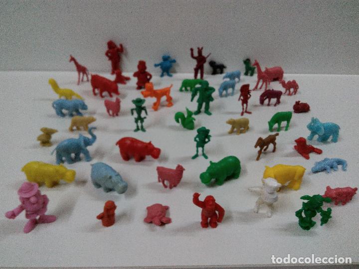 Figuras de goma y PVC: LOTE VARIADO DE FIGURITAS DUNKIN - Foto 2