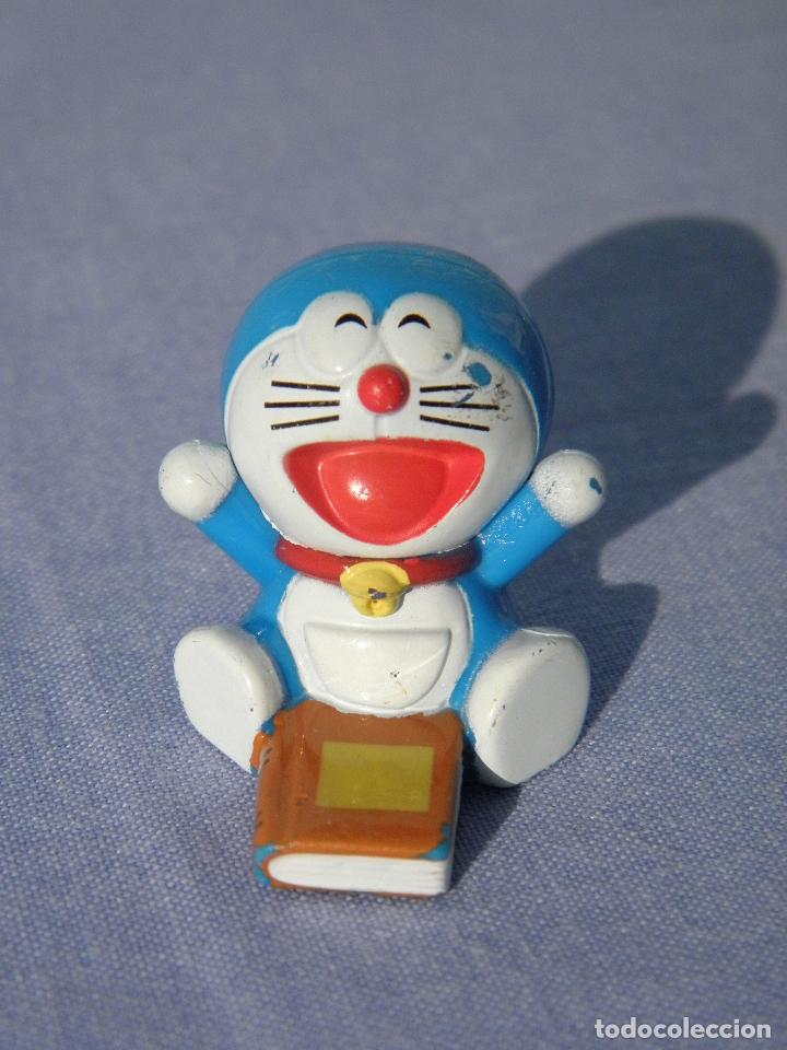 Figuras de goma Kinder: Figurita Kinder Doraemon - Foto 1