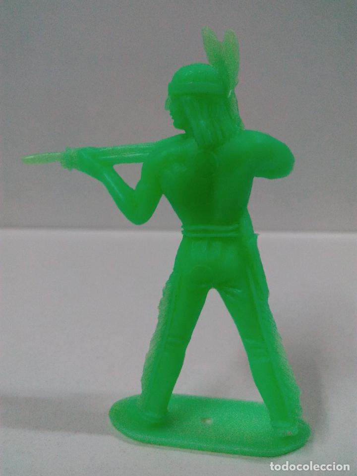 Figuras de goma y PVC: GUERRERO INDIO . COMANSI . MONOCOLOR - Foto 2
