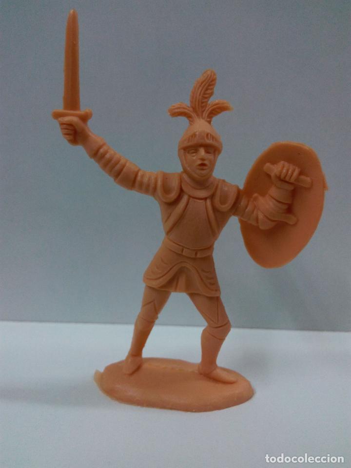 Figuras de goma y PVC: FIGURA REAMSA . MONOCOLOR - Foto 1
