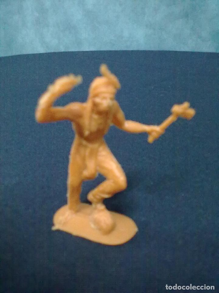 Figuras de goma y PVC: GUERRERO INDIO CON HACHA - Foto 1