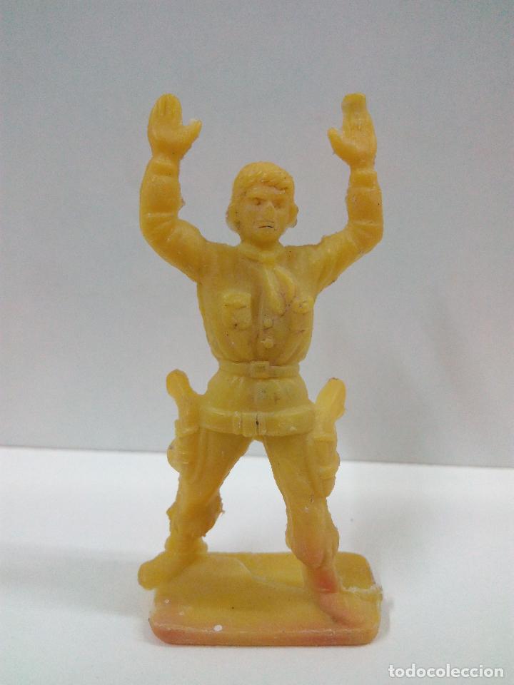 Rubber and PVC Figures: VAQUERO CON LAS MANOS ARRIBA . MONOCOLOR