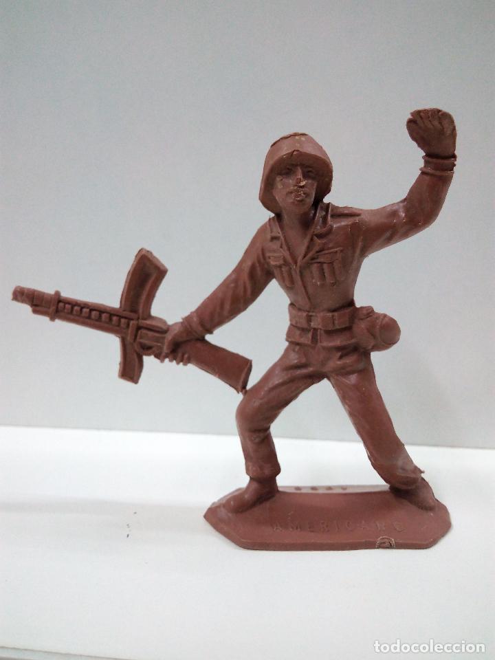 Figuras de goma y PVC: SOLDADO AMERICANIO . COMANSI . MONOCOLOR - Foto 1