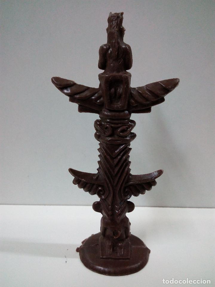 Figuras de goma y PVC: TOTEM INDIO . EN PLASTICO - Foto 2