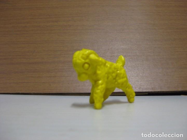 Gummi- und PVC-Figuren: FIGURA CARNERO  PREMIUM- A&Ntilde;OS 60. AMARILLO