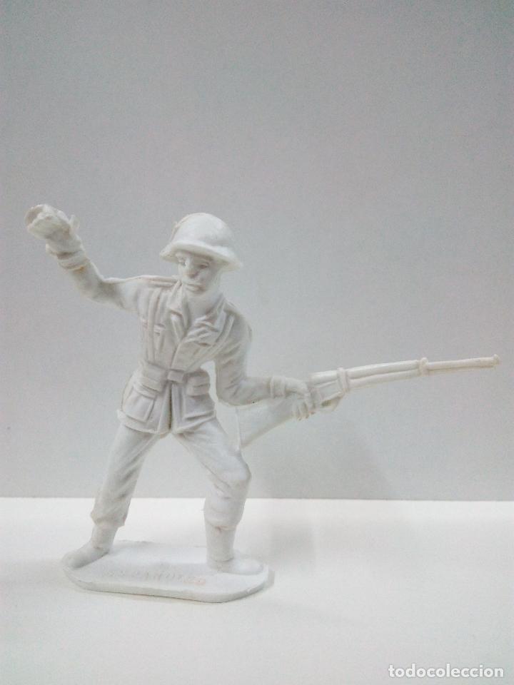 Figuras de goma y PVC: SOLDADO ESPA&Ntilde;OL . COMANSI . MONOCOLOR - Foto 1