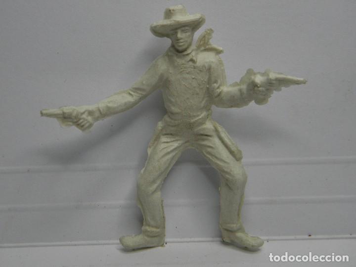 Figuras de goma y PVC: FIGURA VAQUERO DE COMANSI - Foto 1