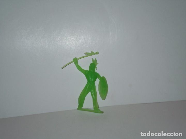 Figuras de goma y PVC: FIGURA DE INDIO COLECCIONABLE , EN PLASTICO . COMANSI . - Foto 1