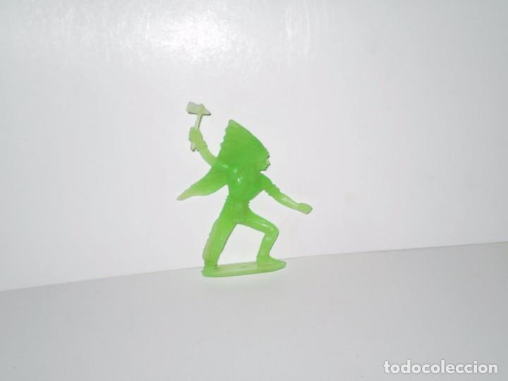 Figuras de goma y PVC: FIGURA DE INDIO COLECCIONABLE , EN PLASTICO . COMANSI . - Foto 1
