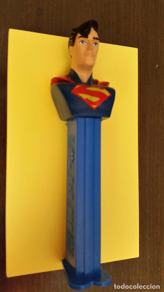 Figuras de goma y PVC: CARAMELOS PEZ - SUPERMAN - Foto 1